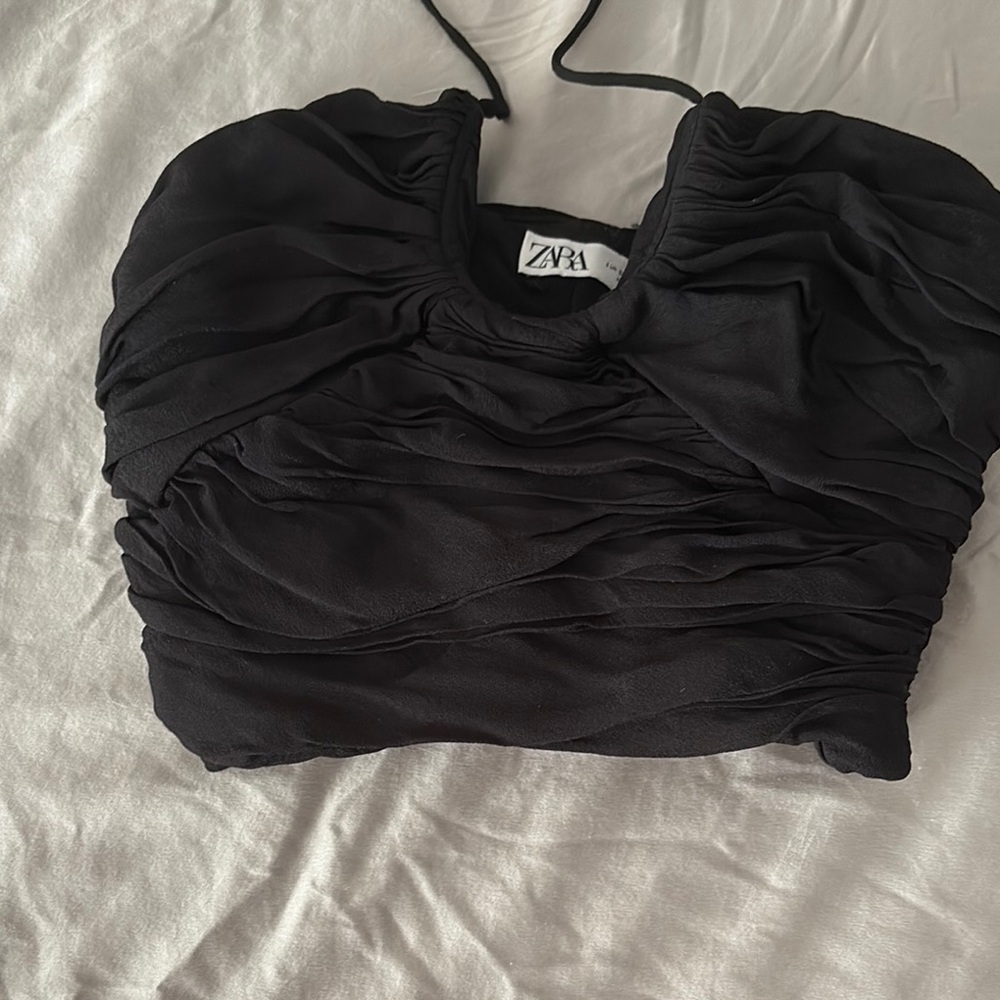 Zara Black Ruched Short Sleeve Blouse